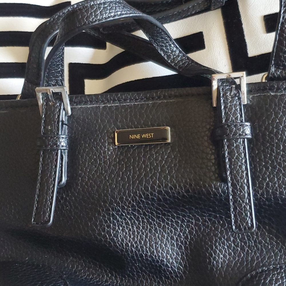 Purse - Picture 5 of 6